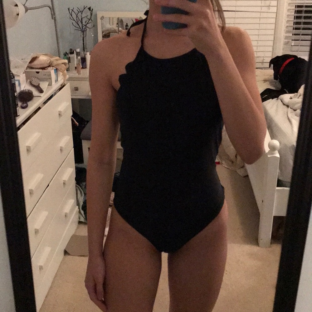 One piece bathing suit
